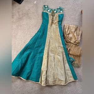 ⭐️ BIG SALE ⭐️ Indian (Desi) Wear for Women/Girls